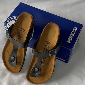 Birkenstock Gizeh, Graceful Licorice, Size US 6, EU 37